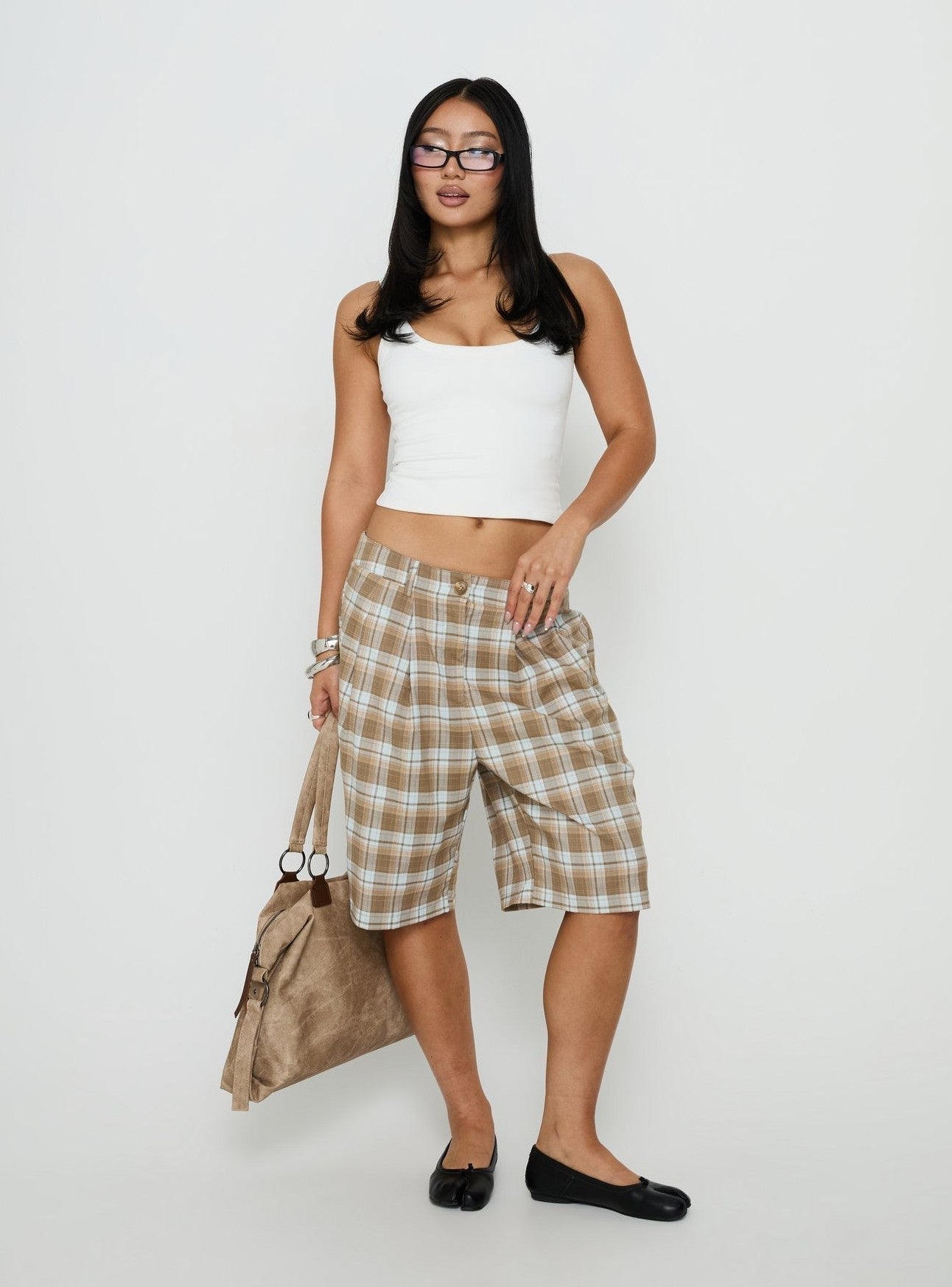 Mid Length Short Check Brown