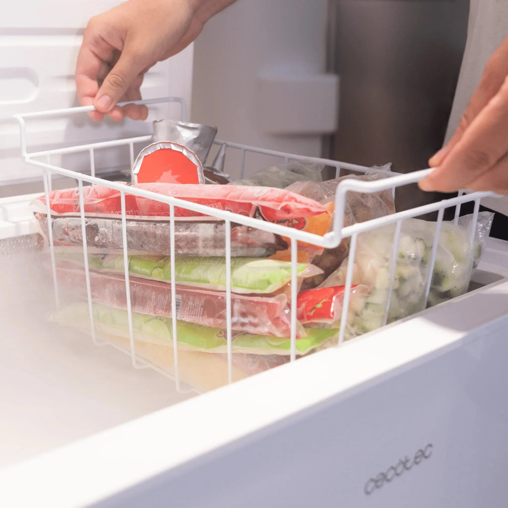 Bolero Chest Freezer 99 L White, Energy Class E - CoolMarket Chest 99