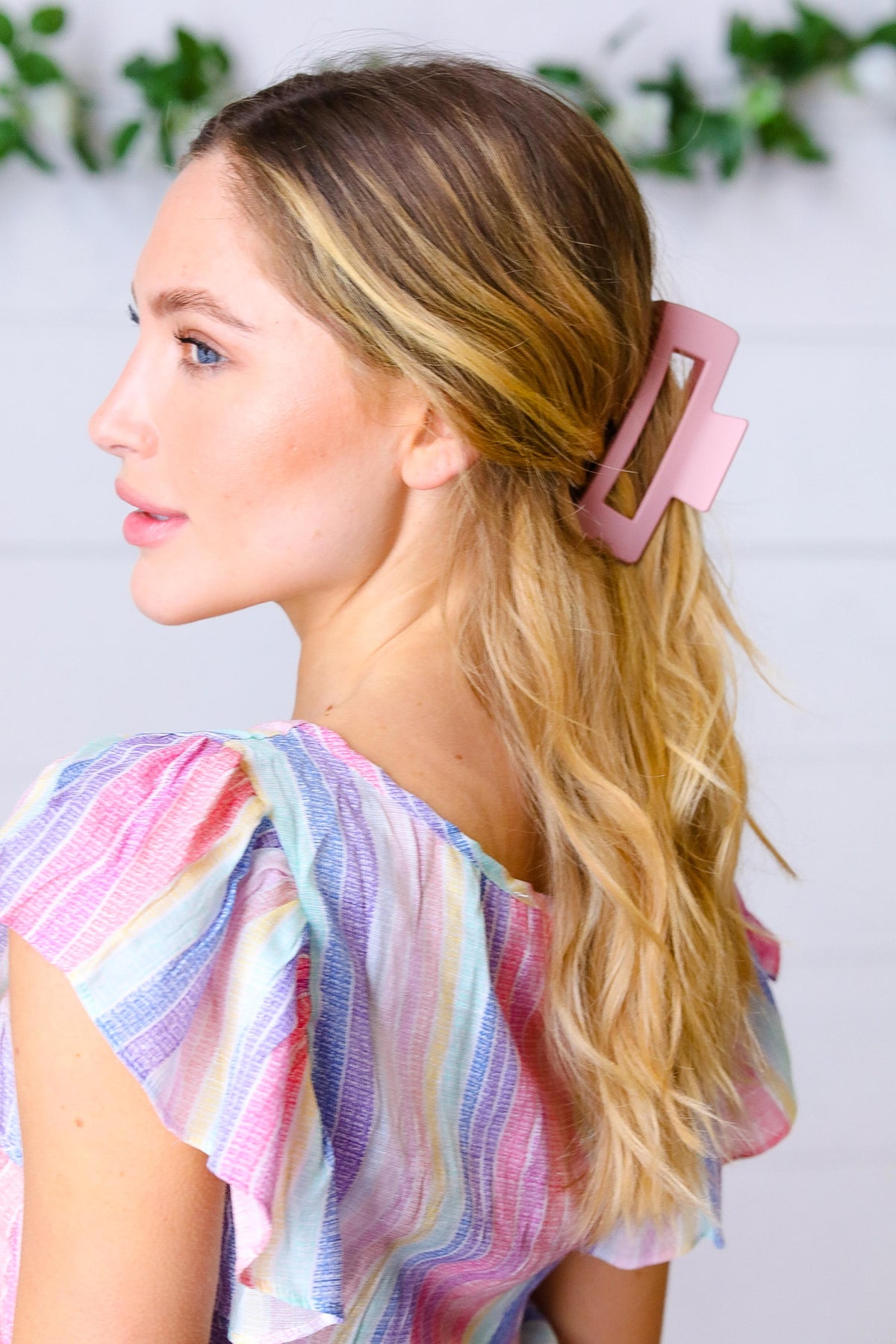 Blush Classic Big Hair Claw - view 8