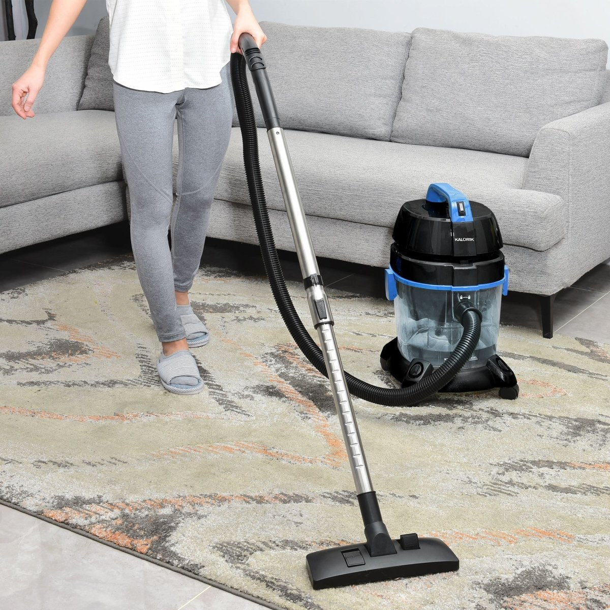 Water Filtration Vacuum Cleaner - Blue