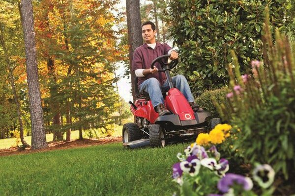 Troy-Bilt 382cc 30-Inch 6-Speed Riding Lawn Mower - TB30